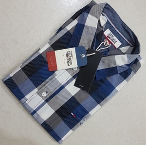 Chemise décontractée à manches courtes en coton et polyester pour homme fabriquée au Bangladesh pour le printemps taille adulte mode estivale - Product Image 4