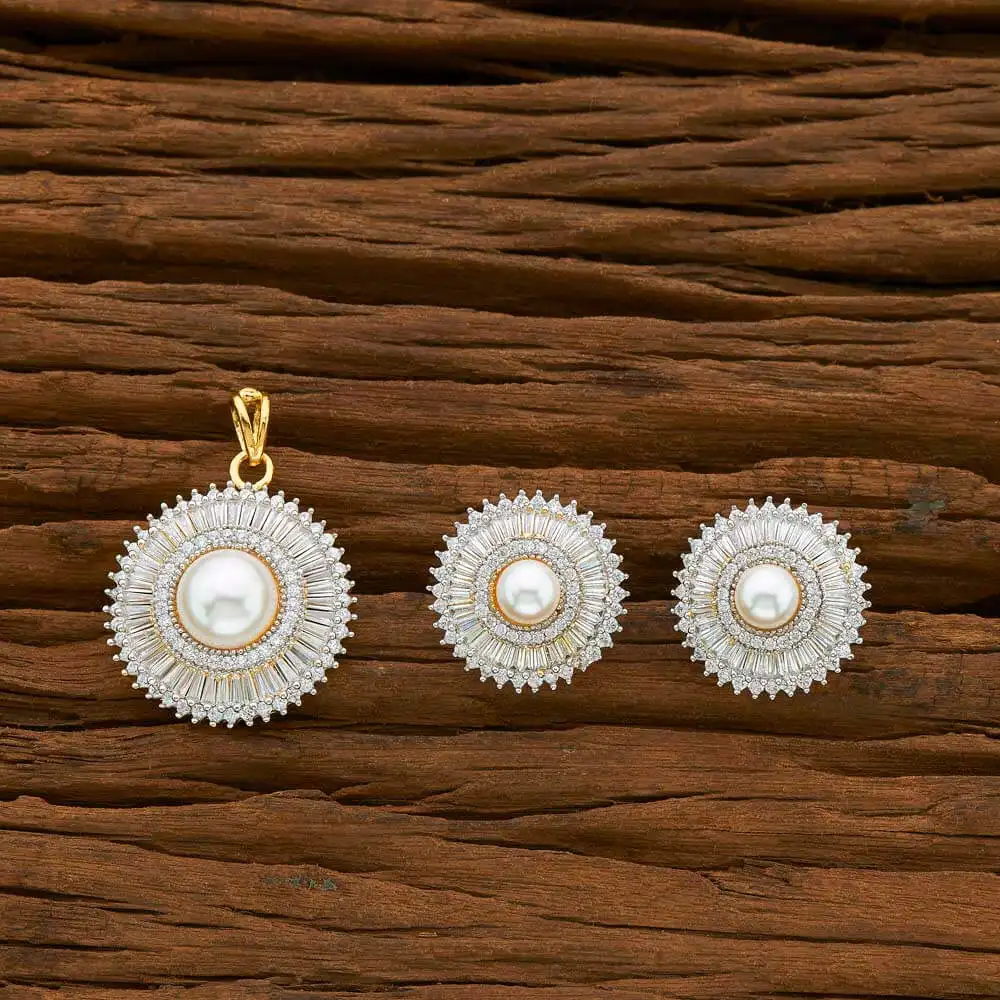 الأمريكية أزرار ماسية طقم قلادات مجوهرات عصرية للنساء ، الجملة تقليد مجوهرات من اللؤلؤ في الهند
