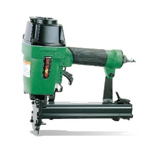 Pistolet à clous ondulés APLUS CF-15P, type PASLODE, couronne de 26,4 mm - Product Image 1