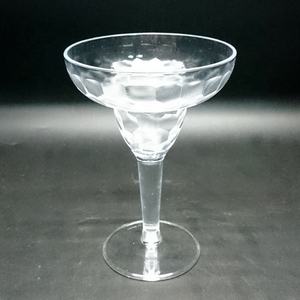 Verres à margarita de style classique en acrylique sans BPA de 300ml pour le camping - Product Image 6