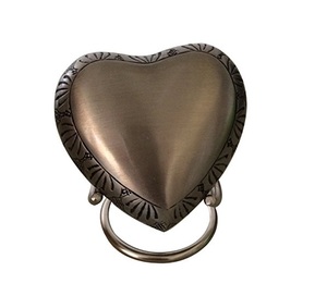 Urna clásica de latón en forma de corazón, nuevo contenedor de cenizas de cremación de mascotas pequeñas de aluminio, azul y blanco para entierro de mascotas adultas - Product Image 2