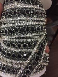 Cadena de cuero de fijación en caliente de cristal de banda de cejas ostentosa de alta calidad para productos de caballos - Product Image 5