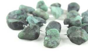 Émeraude naturelle brute non traitée, perceuse latérale de bonne qualité, pierre précieuse de mai, fabrication de pendentif, vente en gros - Product Image 3