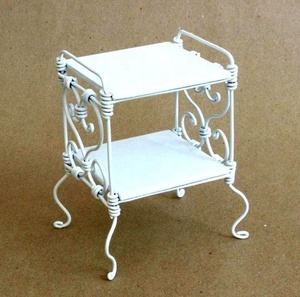 Petites tables en fer forgé antiques, tables de chevet, tables d'appoint en fer forgé - Product Image 5