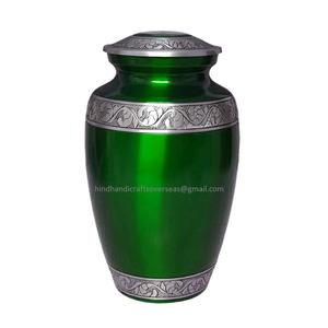 Urnas de cremación de aluminio clásicas para adultos rojas de alta calidad, urnas funerarias conmemorativas de estilo americano hechas a mano de La India - Product Image 4