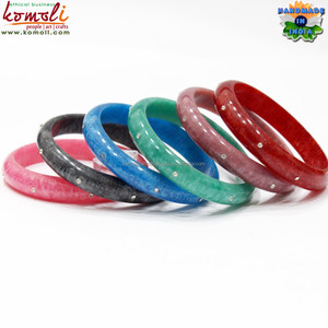 Espumoso sólido de color x brazalete de resina acrílica diseños personalizados con circonitas - Product Image 5