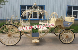 Carrosse de Cendrillon rose pour mariage, magnifique calèche tirée par des chevaux, élégantes calèches de Cendrillon à vendre aux États-Unis - Product Image 6