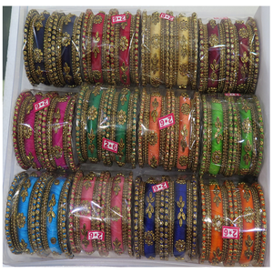 Poids léger à la mode Fille Femmes Mode À La Main Usure Quotidienne velours Fil Conçu Mode Chunky Bracelets - Product Image 2