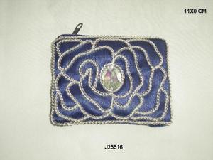 Portamonedas bordados de último diseño disponibles en otros colores también Portamonedas bordado hecho a mano en todos los colores - Product Image 6
