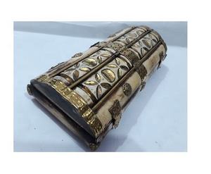 Caja de hueso hecha a mano, caja de joyería tallada en el pecho, antigua Vintage - Product Image 1