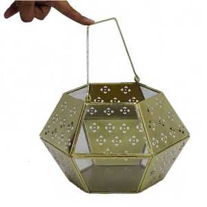 Decoración navideña para el hogar, farol de vela de filigrana con vidrio, nuevo diseño - Product Image 5