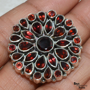 Bagues en argent sterling style bohème avec grenat rouge serti à griffes pour mariage et fiançailles - Product Image 4