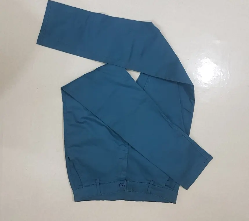 A buon mercato Surplus Mens Spandex Twill Pantaloni/Magazzino Indumenti Bangladesh per l'esportazione