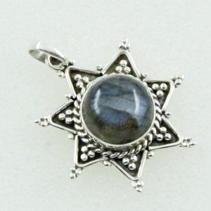 Impressionnant pendentif en pierre de labradorite en argent sterling 925 bijoux de style religieux d'Inde - Product Image 3