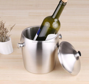 Cubo de hielo plateado Enfriador de vino vintage con asa y portabotellas Cubo de hielo de fiesta ecológico - Product Image 4