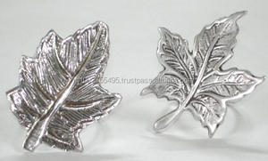 Anneaux de serviette en métal argenté - Product Image 3