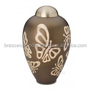Venta al por mayor la cremación urna funeraria suministros Brassworld India - Product Image 6
