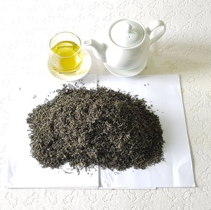 Thé vert Matcha en vrac biologique du Vietnam Assam amincissant le nouveau vrac emballé dans une boîte sous vide - Product Image 4