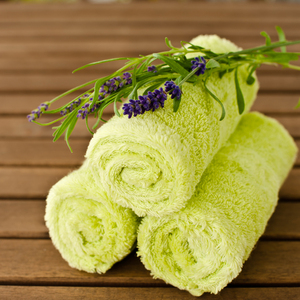 Serviettes de bain très douces dans de belles couleurs unies Best-seller Serviette de bain style 100% coton éponge Vente en gros en Inde - Product Image 6