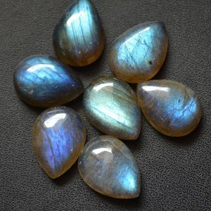 หินลาบราดอไรต์สีเทาธรรมชาติ6มม. 8มม. อัญมณีหลวมแบบลูกแพร์เรียบ - Product Image 1