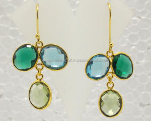 Pendientes de araña redondos chapados en oro de 10mm con piedras múltiples Gota de cuarzo clásica para bodas, fiestas o regalos - Product Image 2