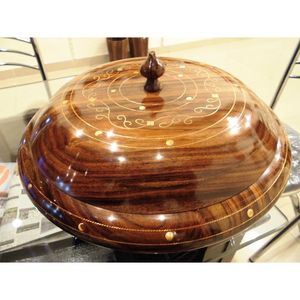 Olla Caliente de Madera con Incrustaciones de Latón, Cuencos de Cocina de Madera Hechos a Mano, Plato de Servir Tradicional de Madera para Chapati, Cubo Decorativo - Product Image 3