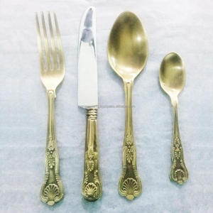 Ensemble de couverts en acier inoxydable Vaisselle Design classique Look royal Ensemble de couverts faits à la main pour la décoration de la table à manger - Product Image 2