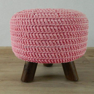 ผ้าฝ้ายถัก poufs กับฐานไม้ - Product Image 1