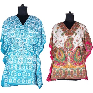 Dubaï Robe caftan/abaya courte de style fête pour femmes de grande taille manches de chauve-souris taille basse Service OEM disponible pour la plage - Product Image 2