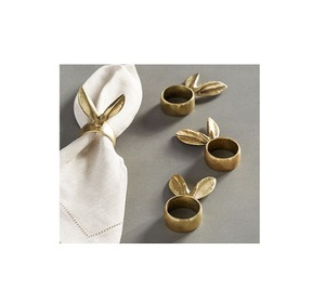 Lot de 4 ronds de serviette en aluminium avec anneaux en papier de soie couleur argent de la meilleure qualité pour la décoration de table - Product Image 2