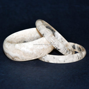 Pulseras de resina de joyería hecha a mano de color morado ahumado transparente - Product Image 4