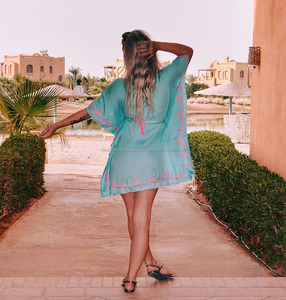 สีมีให้เลือกสตรีเรยอนปัก Poncho Kaftan Beach Cover Ups Caftan - Product Image 2