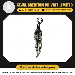 Pendentif à breloque en argent sterling 925 en forme de coeur avec bijoux en diamant petit papillon attaché - Product Image 3