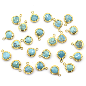 Colgante de Plata de Ley 925 con Turquesa Kingman en Forma de Corazón, Chapado en Oro, Hecho a Mano - Product Image 3