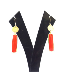 Nouvelle pierre précieuse de corail rouge avec un cadeau à la mode en forme de rectangle fait à la main plaqué or pour sa boucle d'oreille Boho - Product Image 5