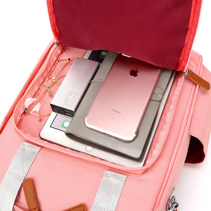 Bolsa de pañales de amor para bebés con estilo de lujo personalizada, bolsa de pañales XL 3 en uno de moda USB, bolsa de pañales con diseño de cervatillo para hombre mamá - Product Image 3