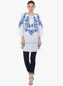 Robe courte et élégante à dentelle blanche et bleue pour femmes, tunique brodée à ourlet, manches cloches, Design décontracté, OEM, mode frontale, tenue de fête, courte - Product Image 3