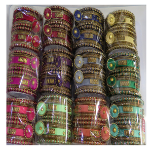 Magnifiques bracelets en fil de velours indien, bracelets de créateur et bracelets de mariage - Product Image 2