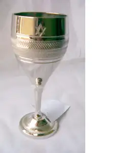 Verre à vin et à champagne en métal pour les fêtes de mariage Accessoires de bar pour la maison et l'hôtel - Product Image 1