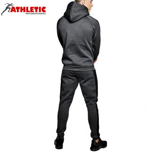 Survêtements de haute qualité pour hommes, survêtements d'hiver de couleur unie personnalisés avec logo imprimé brodé et à manches longues - Product Image 2