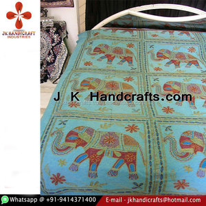 ผ้าฝ้าย100% ปักด้วยด้ายหลายสี - Product Image 1