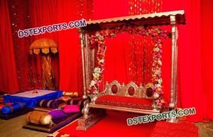 Beautiful Teak Wood Jhula <b>Set</b> for Wedding <b>Wooden</b> Carved <b>Swing</b> <b>Set</b> Jhula Manufacturer - Product Image 4