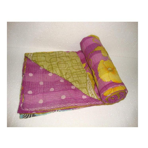 Lote al por mayor de tendencia: Manta Kantha vintage hecha a mano india, reversible, de algodón orgánico, para sofá o cama, estilo bohemio. - Product Image 1