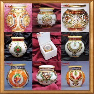 Kalash en marbre décoratif peint à la main, tailles personnalisées de 5 pouces, articles de pooja en marbre - Product Image 6