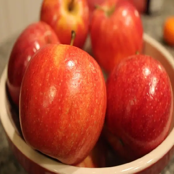 Fruits frais en silicone, type de produit frais, style rouge, délicieux pommes