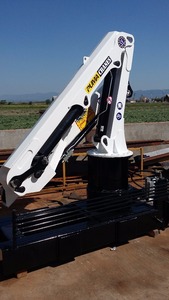 รถบรรทุกเครนไฮดรอลิกเครื่องยนต์ Puma ตุรกี6ton 15mt ยกได้สูงสุด - Product Image 3