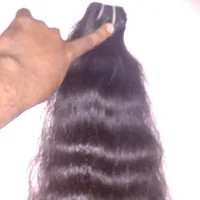 Indische Jungfrau lockiges Haar Weben. Tempel menschliches Haar weben. Ursprüngliches menschliches Haar weben