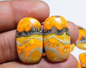 หินแจสเปอร์พลอยบัมเบิลบีธรรมชาติเกรดสูงเป็นคู่ขัดเงาเรียบ - Product Image 4