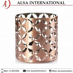 Bougeoir en métal conçu sur mesure en gros pour la décoration de la maison pour Noël de l'Inde à un prix avantageux - Product Image 2