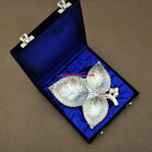 Juego de bandejas y cuencos bañados en plata y latón con cuchara, recuerdos de boda islámicos únicos - Product Image 3